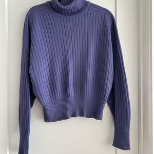 ❌SOLD❌VINTAGE PURPLE TURTLENECK SWEATER